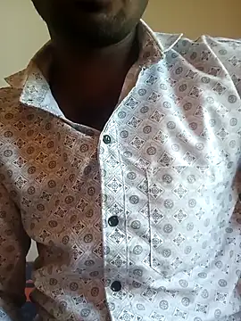 Snapshot of Telugucouple1431 chatting on 29, 3, 2026 Telugucouple1431 online show from 29, 3, 2026