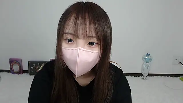 mayu nyann online show from 3, 4, 2026