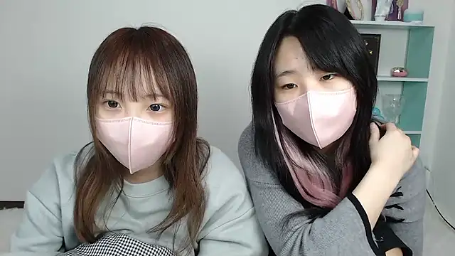 mayu nyann online show from 15, 4, 2026