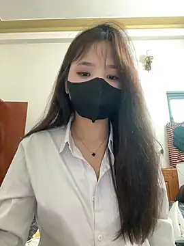 VyVy18 online show from 18, 5, 2026