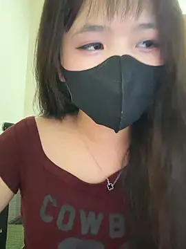 VyVy18 online show from 25, 6, 2026