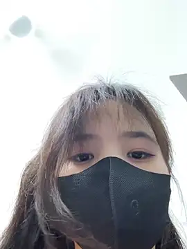 VyVy18 online show from 6, 5, 2026