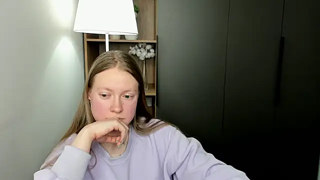 LashandaDevoto online show from 13, 3, 2026