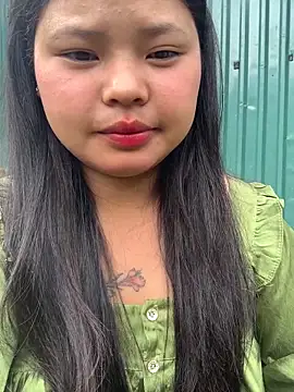 Snapshot of Motminhthoi chatting on 12, 5, 2026 Motminhthoi online show from 12, 5, 2026