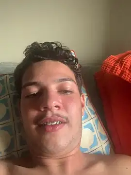 Jhonnylaionsousa online show from 4, 4, 2026