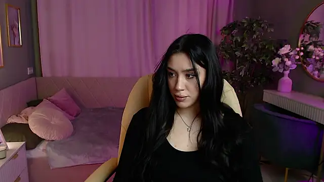 Winonna Ryder online show from 13, 3, 2026