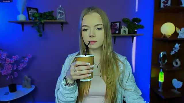 maddy moah online show from 29, 4, 2026