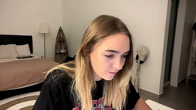 RoxyWet online show from 24, 3, 2026