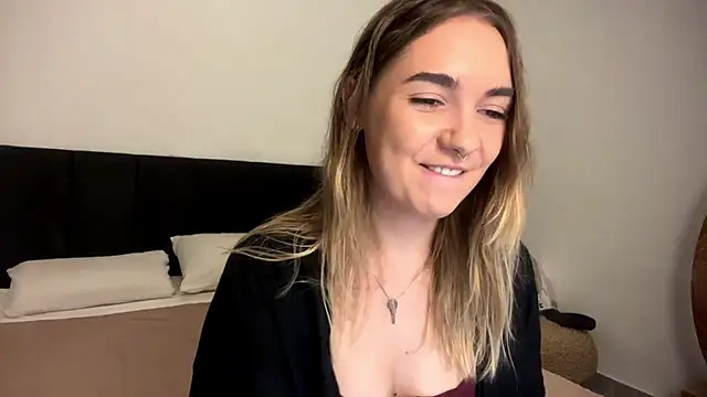 RoxyWet online show from 17, 4, 2026