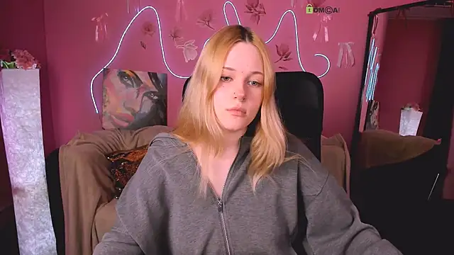 trixy melison online show from 19, 4, 2026