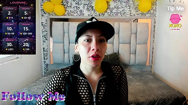 Snapshot of Abril_Fox__ chatting on 22, 6, 2026 Abril Fox online show from 22, 6, 2026