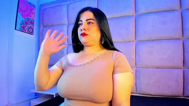 Emilyy Moon  online show from 23, 5, 2026