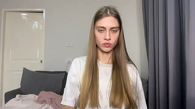 SonyaScarlett online show from 12, 3, 2026