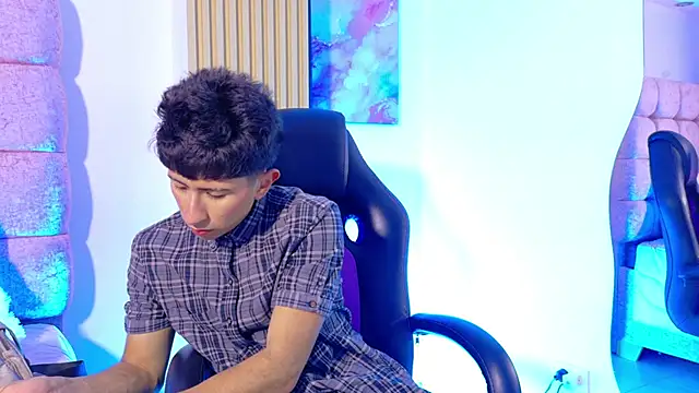 AndyJustgame  online show from 15, 5, 2026