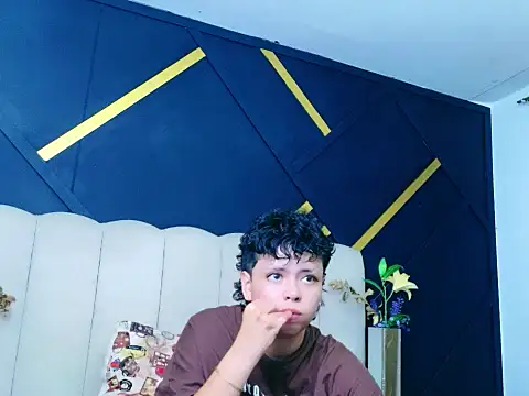 NikiEvanz online show from 24, 4, 2026