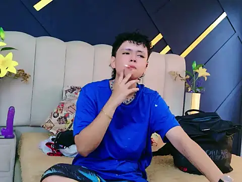 NikiEvanz online show from 23, 4, 2026
