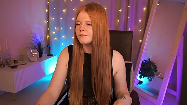 Snapshot of JessicaEmber chatting on 15, 3, 2026 JessicaEmber online show from 15, 3, 2026