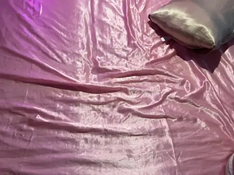 Shynesse21 online show from 22, 4, 2026