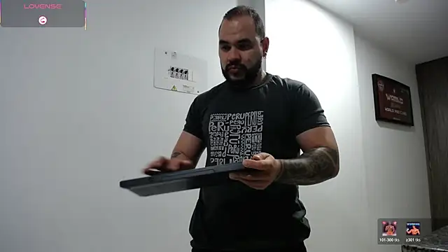 Axel Dominus online show from 18, 7, 2026