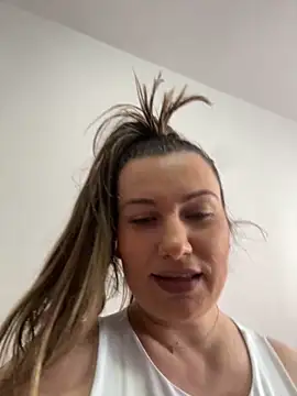 SweetCurvess online show from 15, 3, 2026