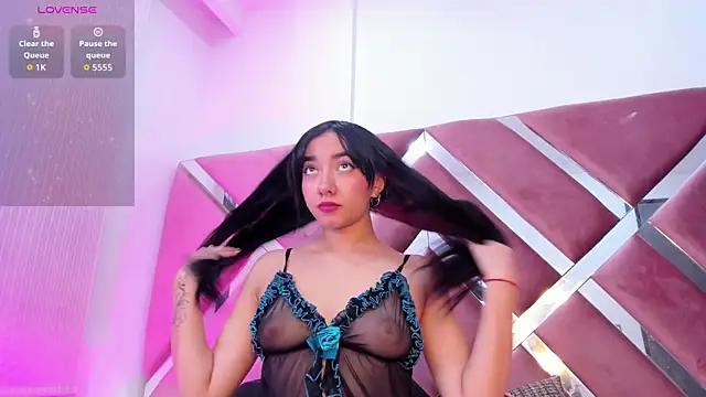 Zoe Evaanss  online show from 10, 6, 2026