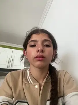 LINDA EF online show from 18, 4, 2026