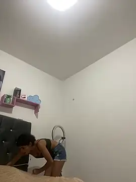 LINDA EF online show from 11, 4, 2026