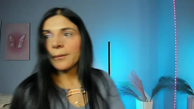 Rachel Wren online show from 16, 7, 2026