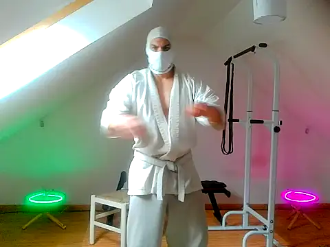 NinjaLaser online show from 13, 4, 2026