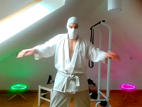 NinjaLaser online show from 15, 4, 2026