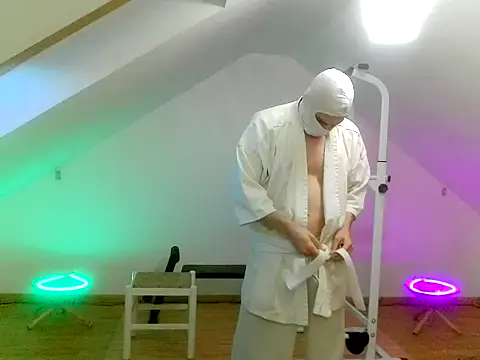 NinjaLaser online show from 11, 5, 2026