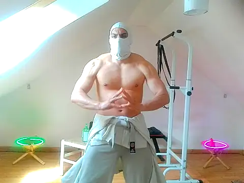 NinjaLaser online show from 10, 4, 2026