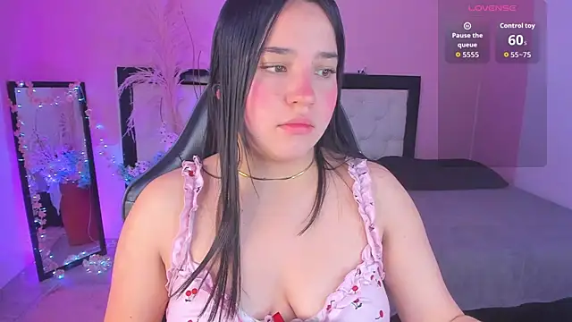 Snapshot of Julieth_Caandy chatting on 1, 7, 2026 Julieth Caandy online show from 1, 7, 2026