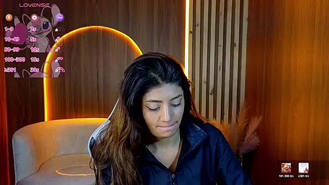 Lia queen tx online show from 23, 7, 2026