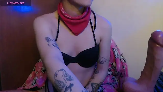 KikyoAndDrey online show from 2, 7, 2026