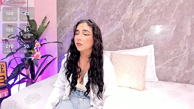 Megan Stein online show from 20, 5, 2026
