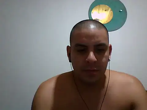 Matiasadventurexxx online show from 11, 3, 2026