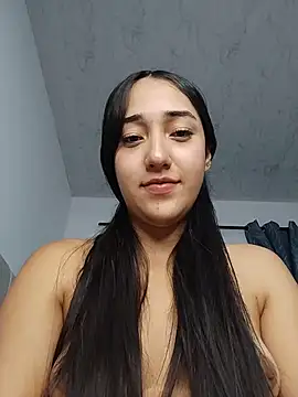 isabellaHill2 online show from 9, 4, 2026