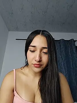 isabellaHill2 online show from 2, 5, 2026