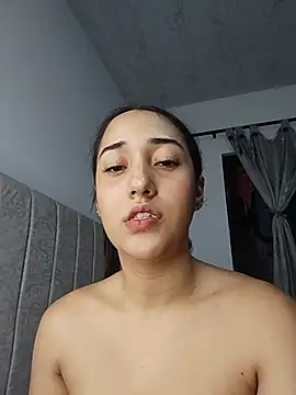 isabellaHill2 online show from 16, 7, 2026
