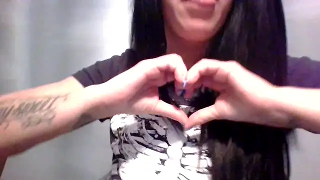 Snapshot of TheVictoriaWolf chatting on 28, 3, 2026 TheVictoriaWolf online show from 28, 3, 2026