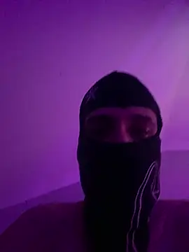 hardboii00 online show from 27, 3, 2026