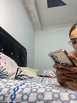 isabella-hot12 online show from 26, 4, 2026