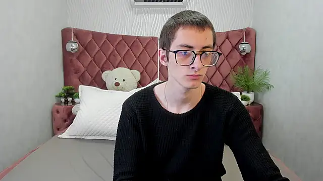 RonBevs online show from 15, 4, 2026