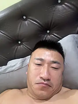 Snapshot of Cunzhangshibage02 chatting on 5, 6, 2026 Cunzhangshibage02 online show from 5, 6, 2026
