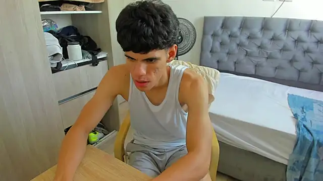 Josy 11 online show from 31, 3, 2026