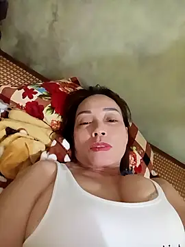 Lyly22x online show from 23, 4, 2026