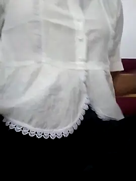 Tasty Cherry online show from 15, 4, 2026