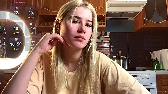 ivygenesis online show from 10, 4, 2026