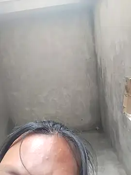 Snapshot of Lanin-i chatting on 12, 5, 2026 Lanin-i online show from 12, 5, 2026